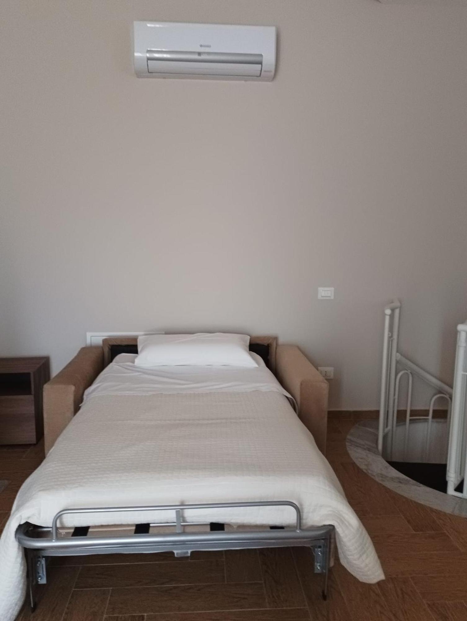 Divingreta 1820 Apartment Ottaviano Room photo
